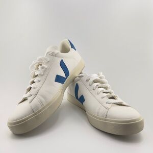 VEJA White & Blue - Campo Chromefree Leather White Paros